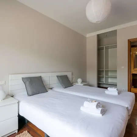 Zubia By People شقة *